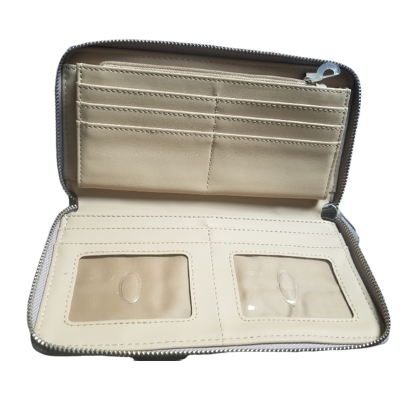 Steve madden women's wristlet - Picture 3 of 5